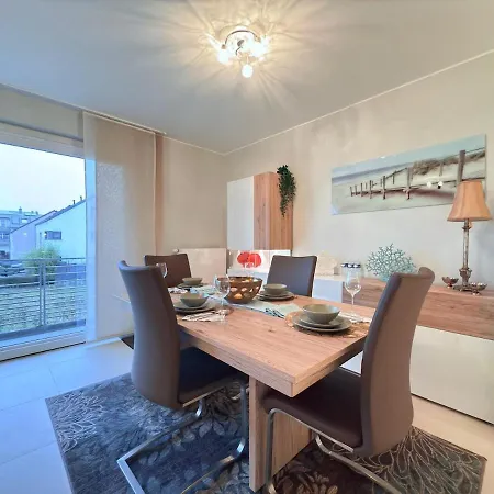 Bright 2br Flat W Free Parking&outdoor Space Apartment Mamer