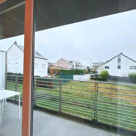 Apartment Bright 2br Flat W Free Parking&outdoor Space *